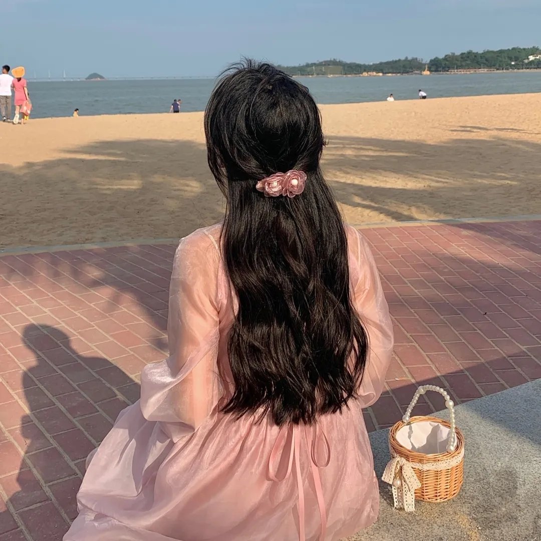 穿回现代女相她恃才而骄